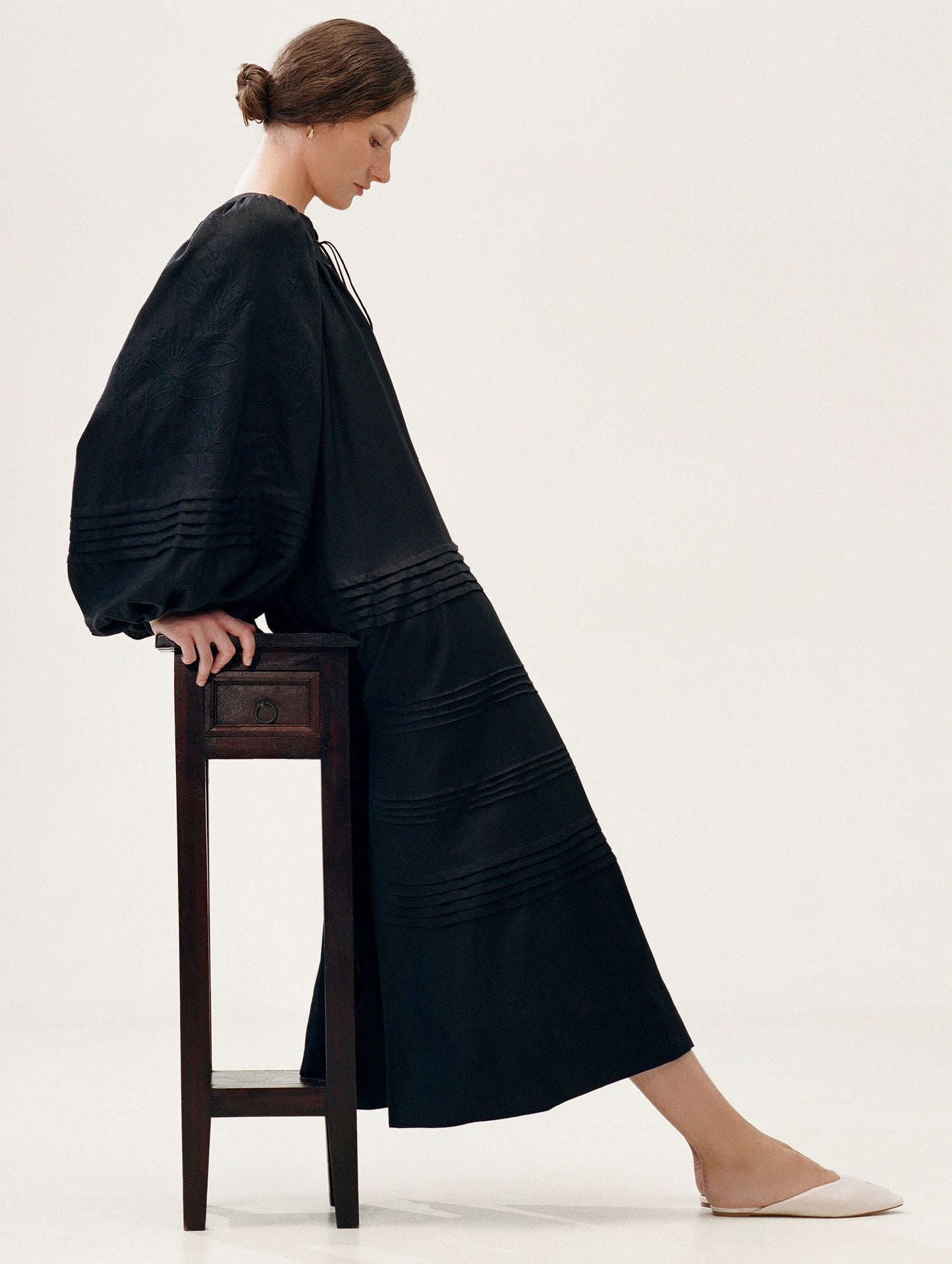Tomila Embroidered Dress in Black