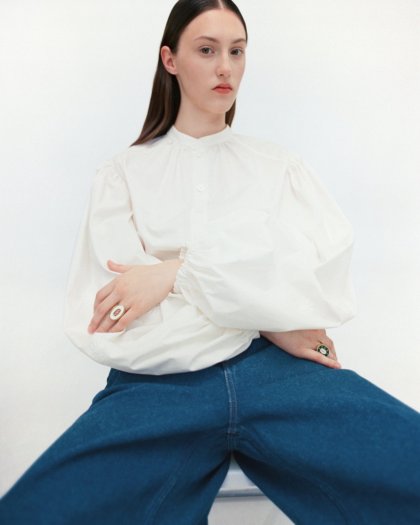 Serpent Ring in White