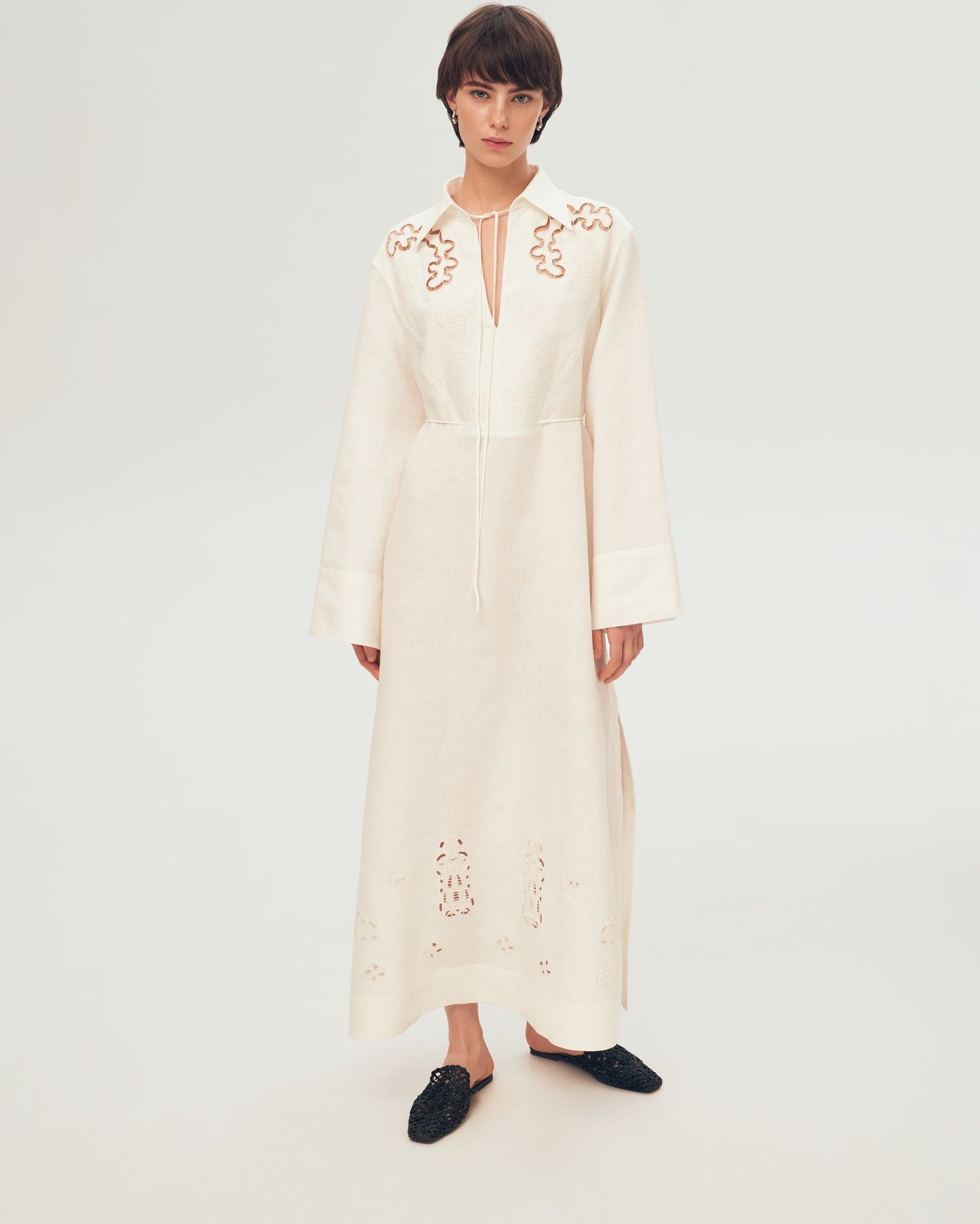 Onysiia Embroidered Linen Dress
