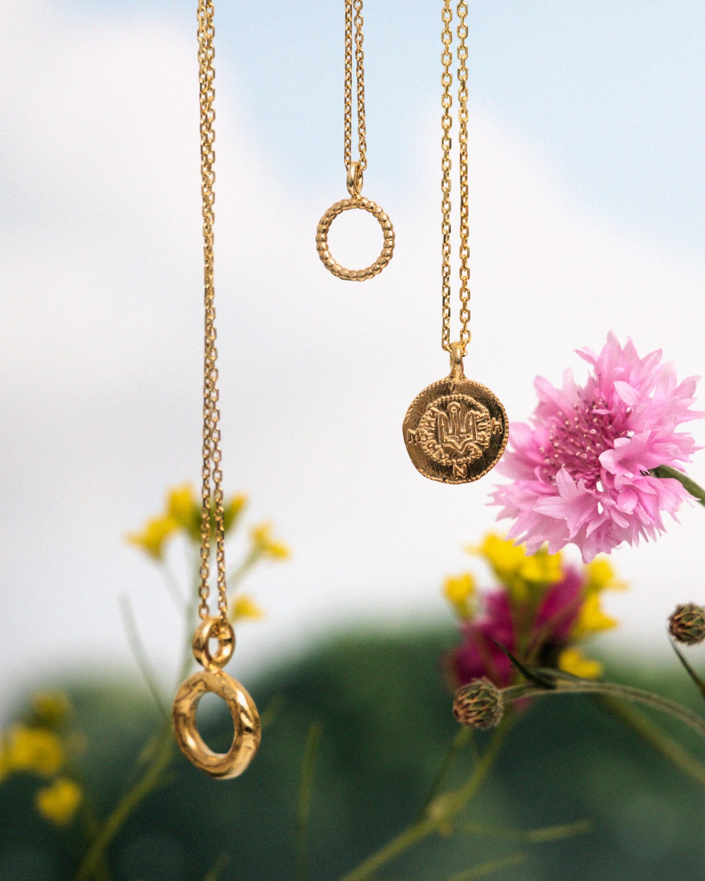 Pendant Big Sun Gold Pleated