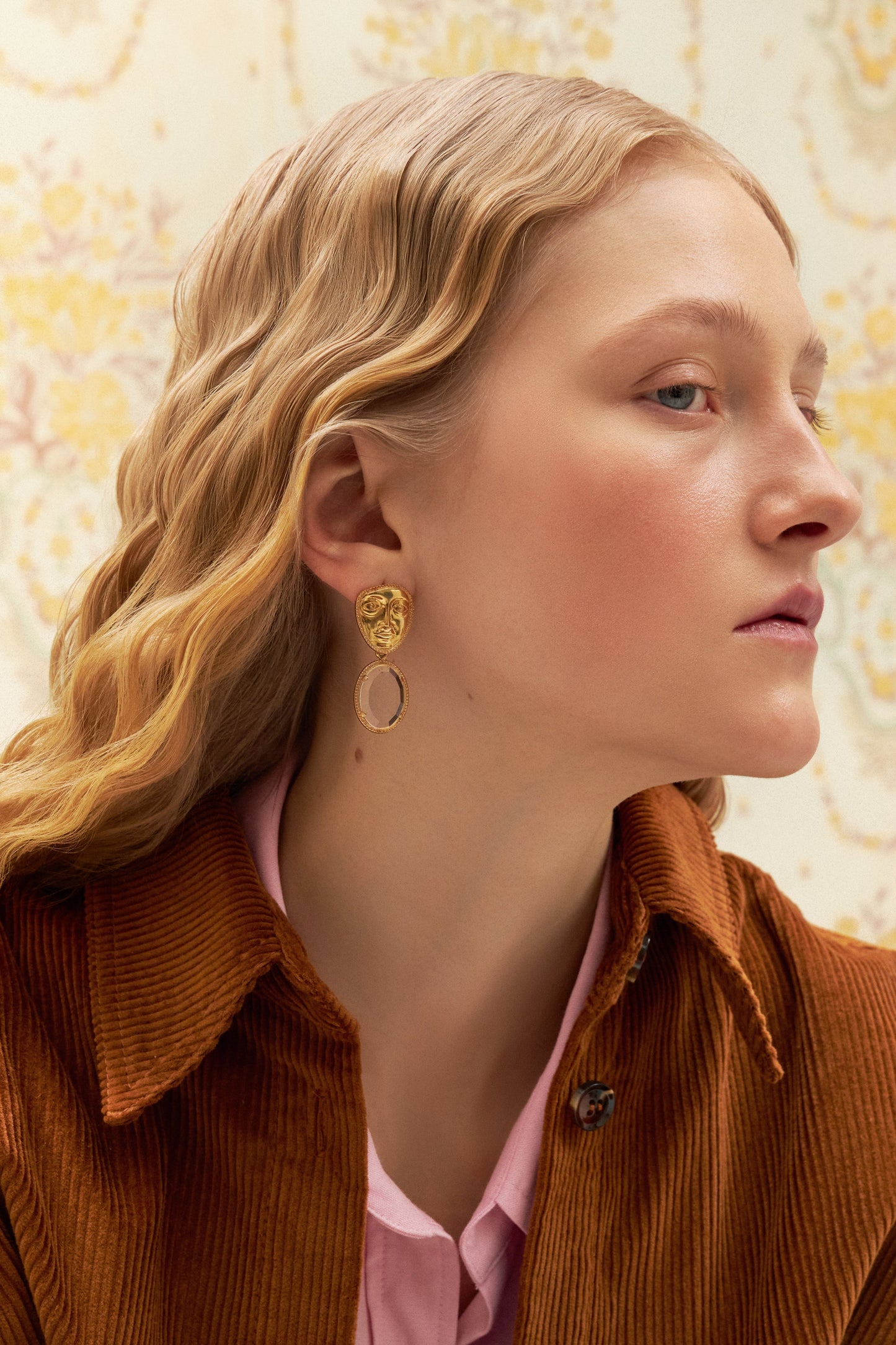 Transparent Earrings Atlas heads