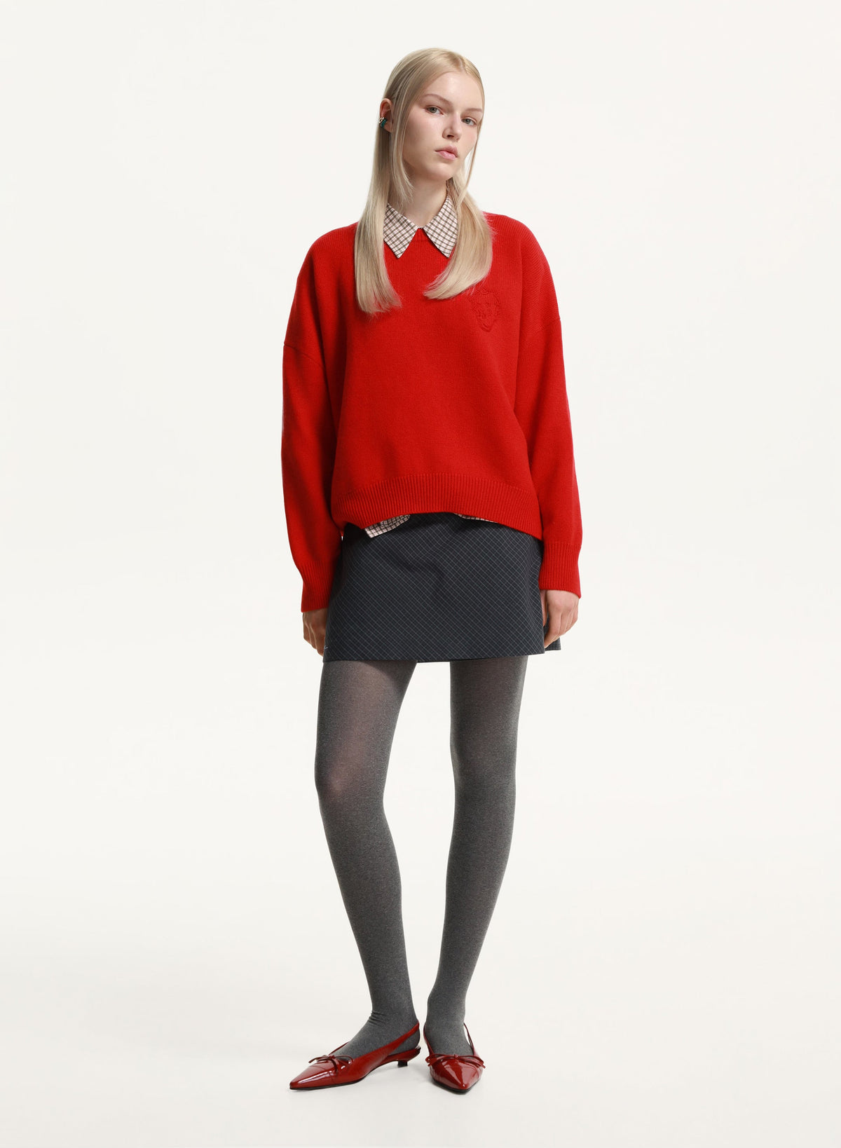 Sweater with GUNIA Embroidery in Red