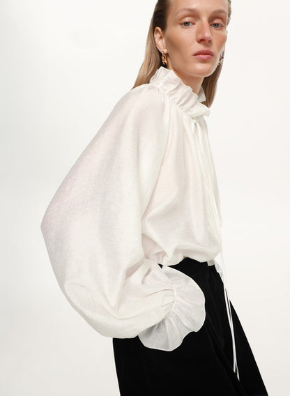 Gafiia Ruffled Blouse in White