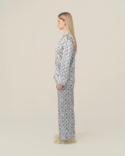Silk shirt 'Vechornytsi' in milk