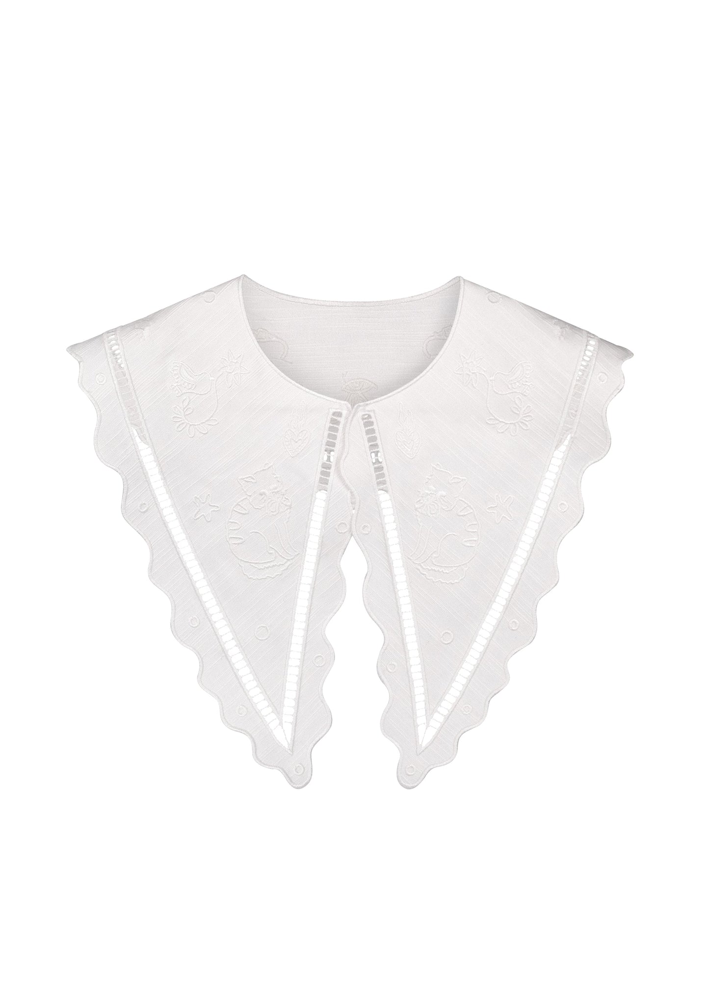 Vytynanka Triangle Long Collar in White