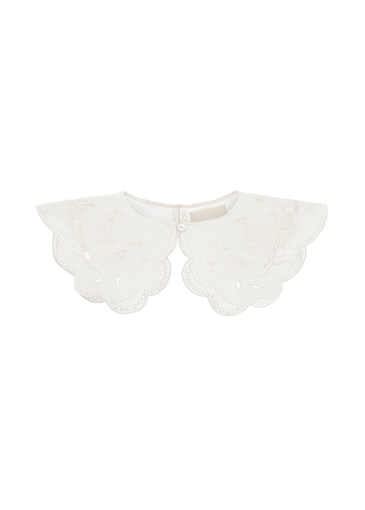 Embroidered Round Collar in White
