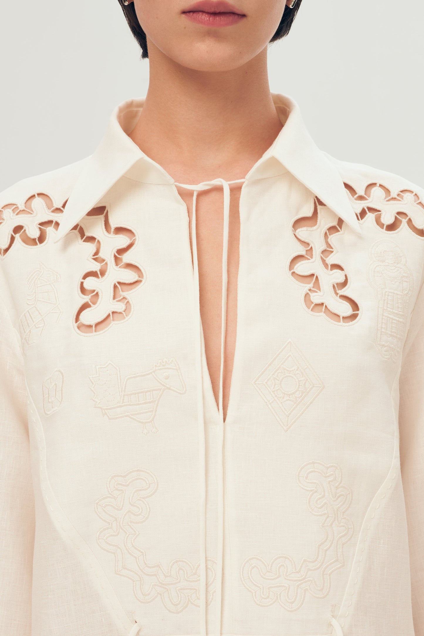 Onysiia Embroidered Linen Dress