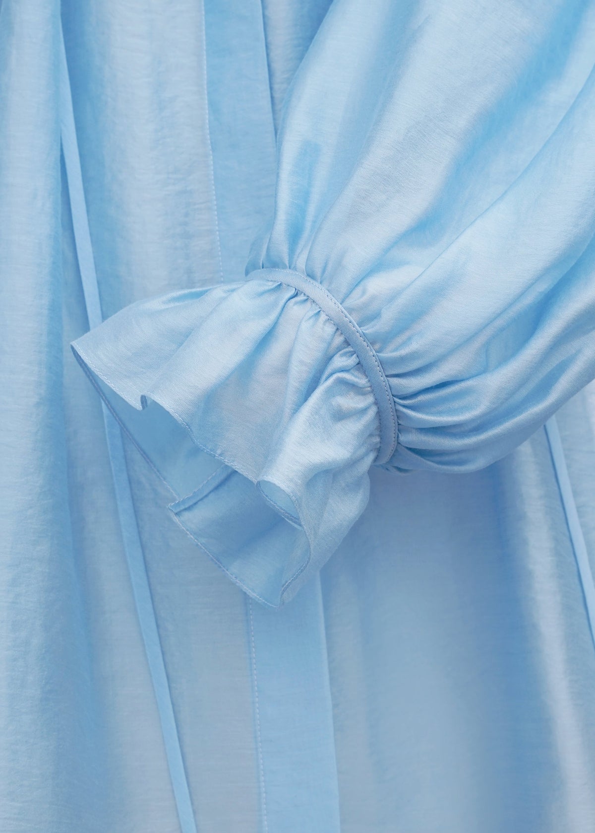 Gafiia Ruffled Blouse in Blue