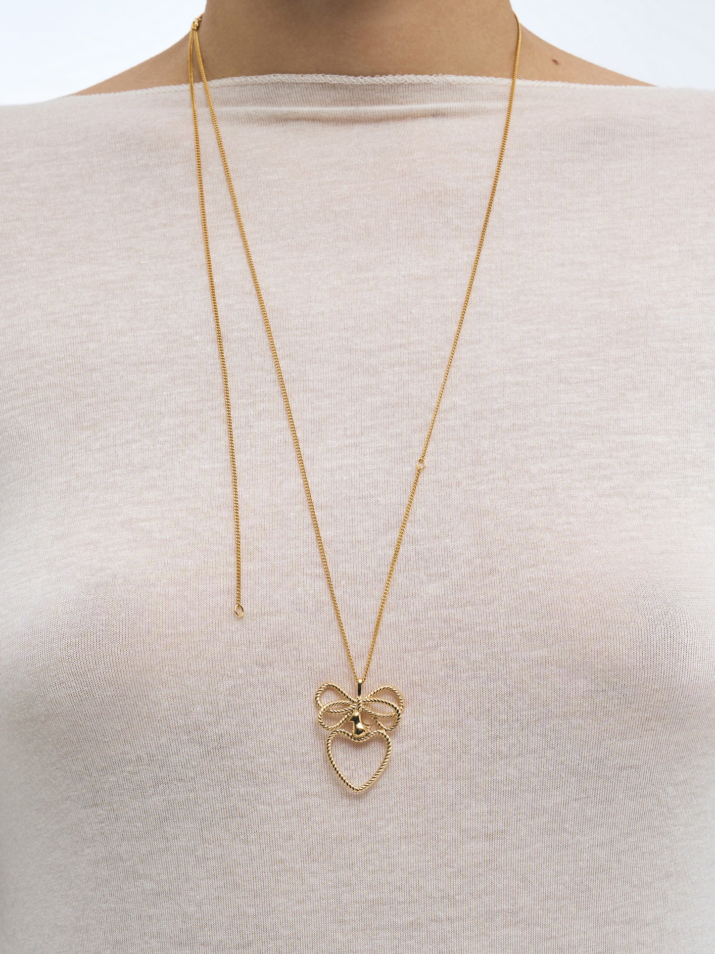 Gold-Plated Yahnusok Pendant large