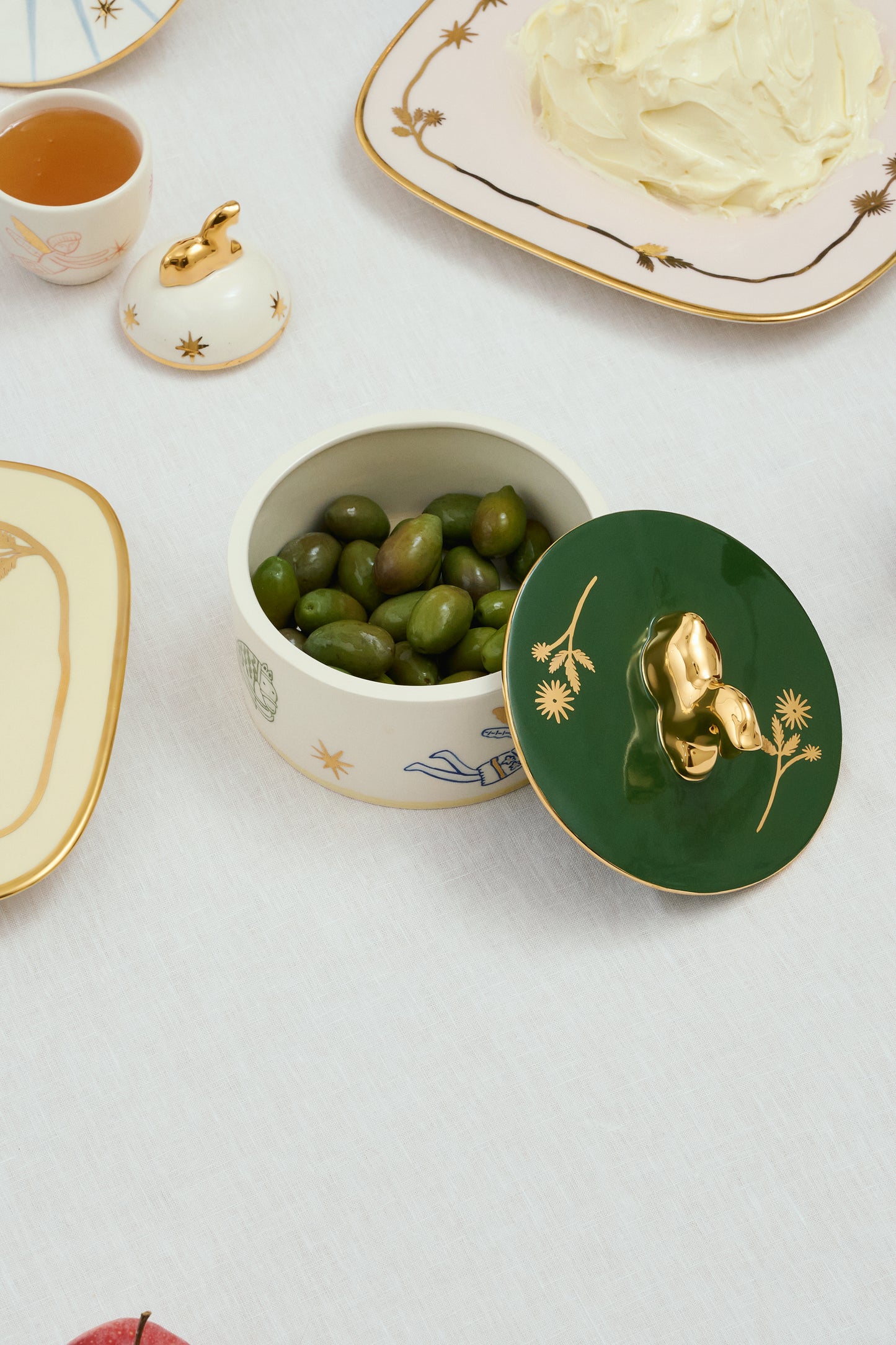 Konyk Sugar Bowl with Flowers