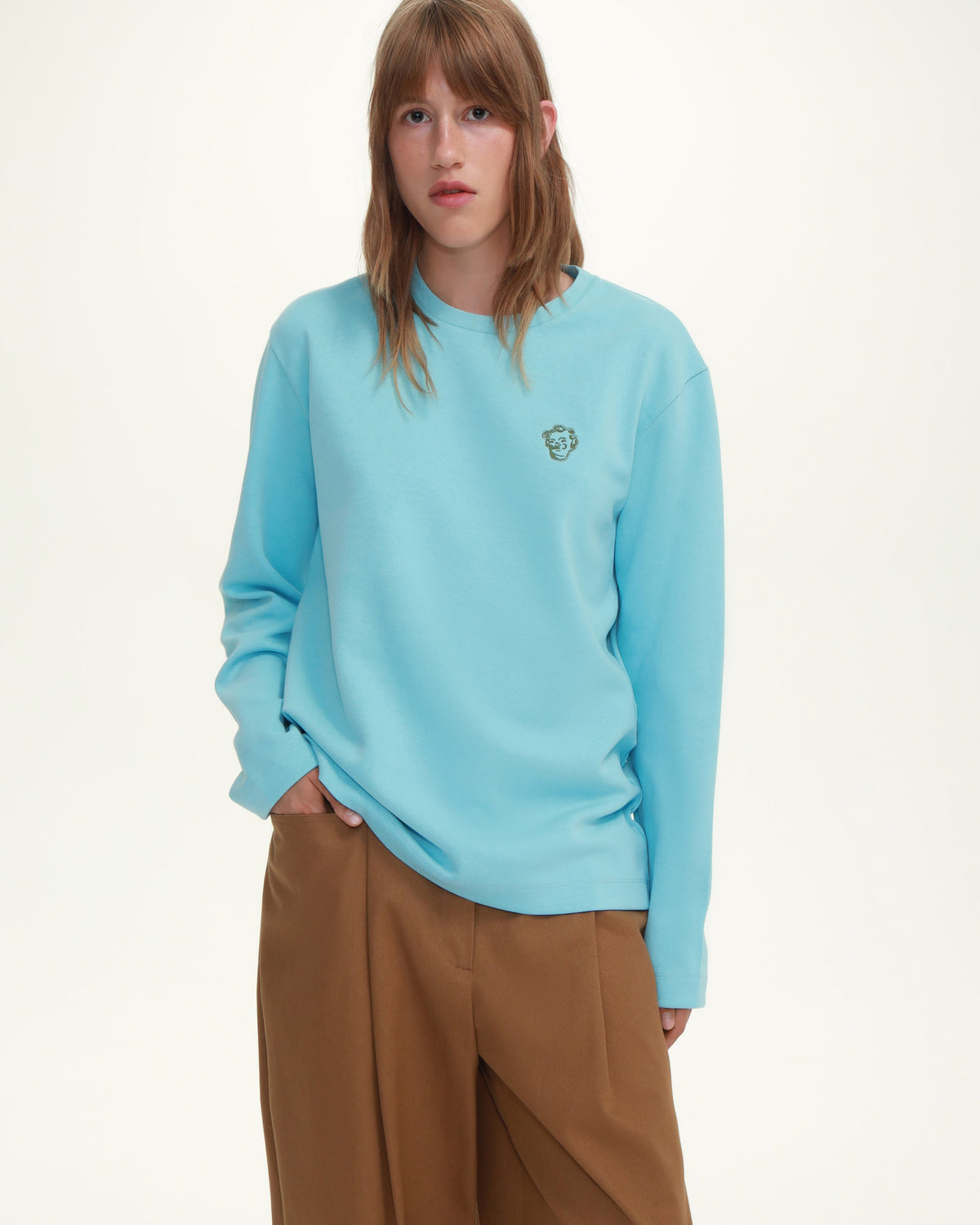 GUNIA Long Sleeve Top in Blue slide 2