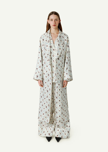 Silk Robe in Ruzha Pattern in milk