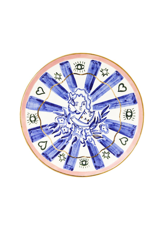 Ceramic plate with the image of a girl