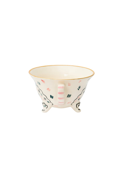 Ceramic cup with a kitten
