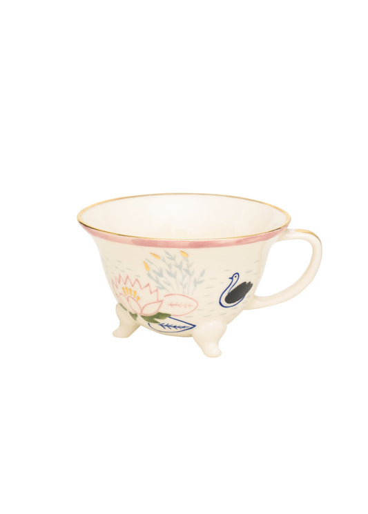 Cup Naïve Pond
