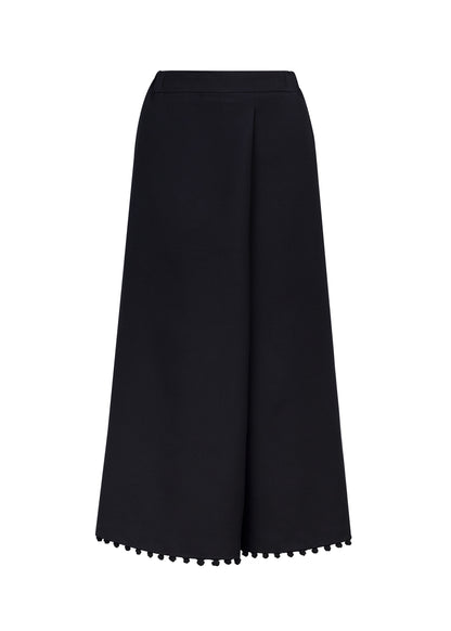 Skirt-Like Trousers