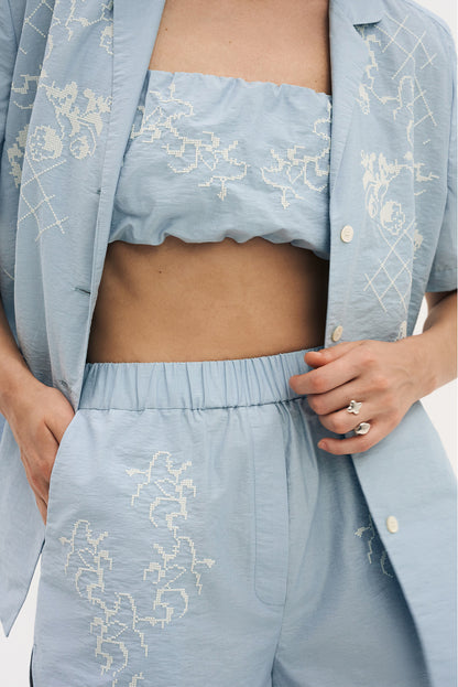 Shorts with Tyn Embroidery