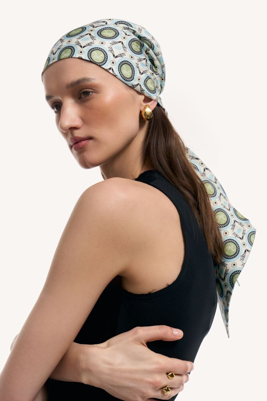Serenity Bandana slide 3